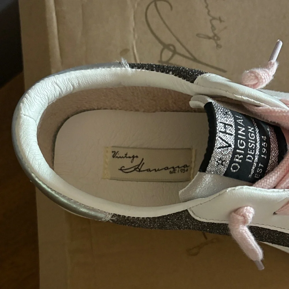 Vintage Havana Pink, Black & Cream Low-Top Sneaker